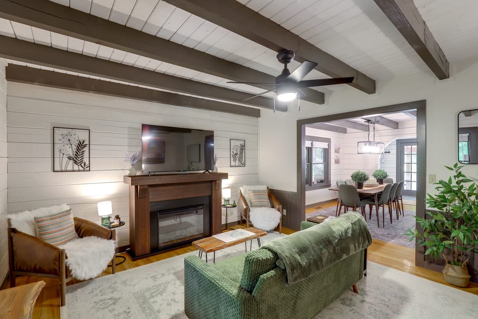 Explore Parks, Lakes & Waterfalls! Marion Cabin House in Tennessee