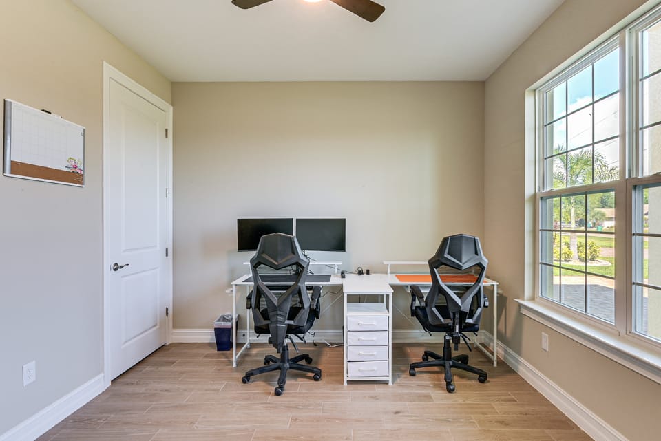 Near Golf & Gulf! Punta Gorda Retreat w/ Office House in Florida