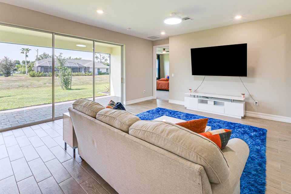 Near Golf & Gulf! Punta Gorda Retreat w/ Office House in Florida
