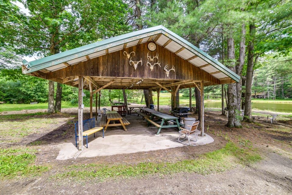 24-Acre Finger Lakes Cabin w/ Private Pond House in Finger Lakes