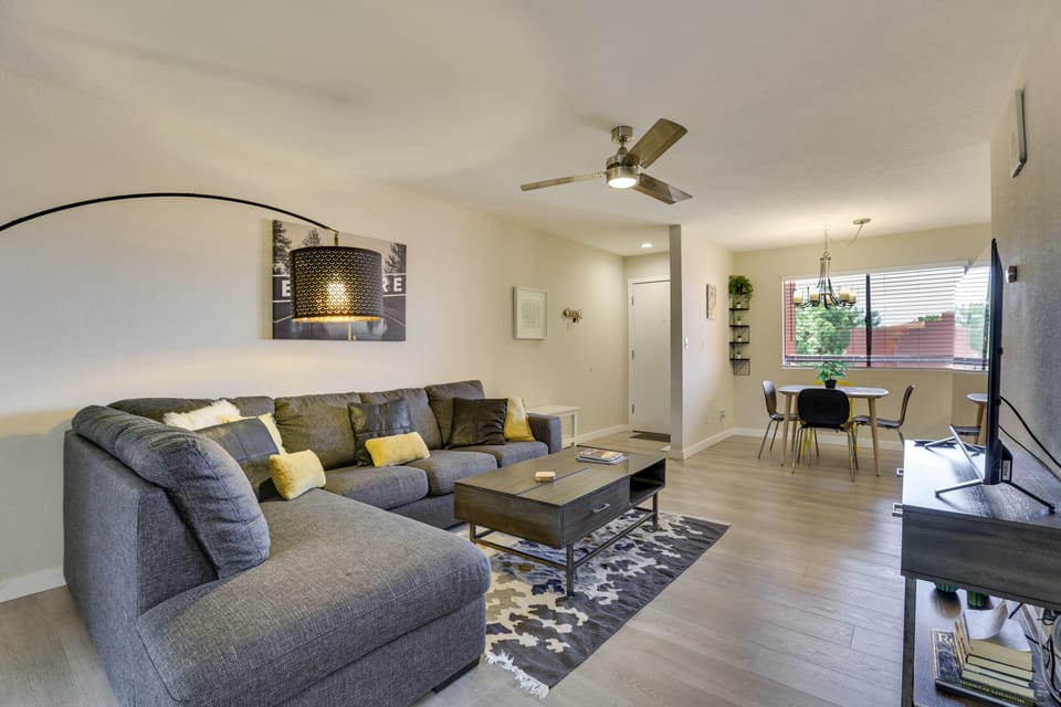 Community Perks! Phoenix Haven w/ Private Balcony Apartment in Phoenix