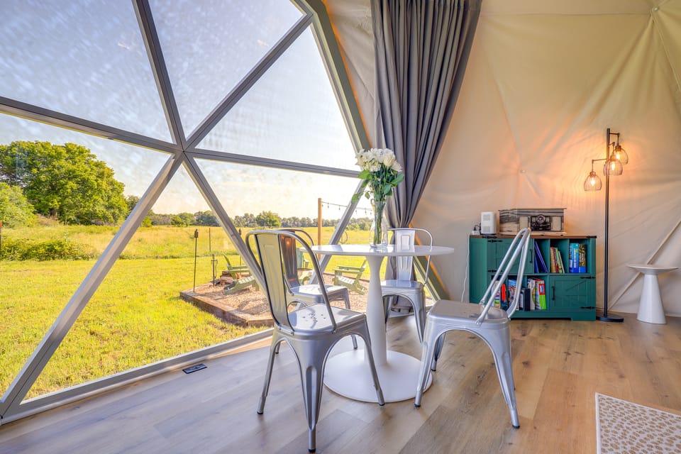 Luxury Glamping Dome w/ Private Hot Tub in Butler Apartment in Ozark Mountains