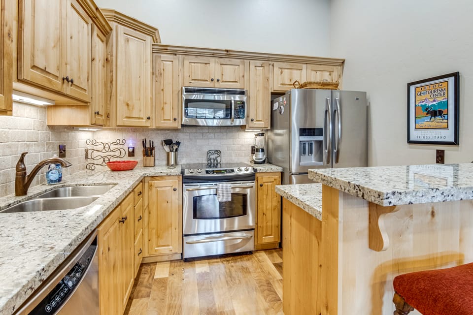 Gateway to the Teton Valley! Luxe Mtn Condo Apartment in Idaho