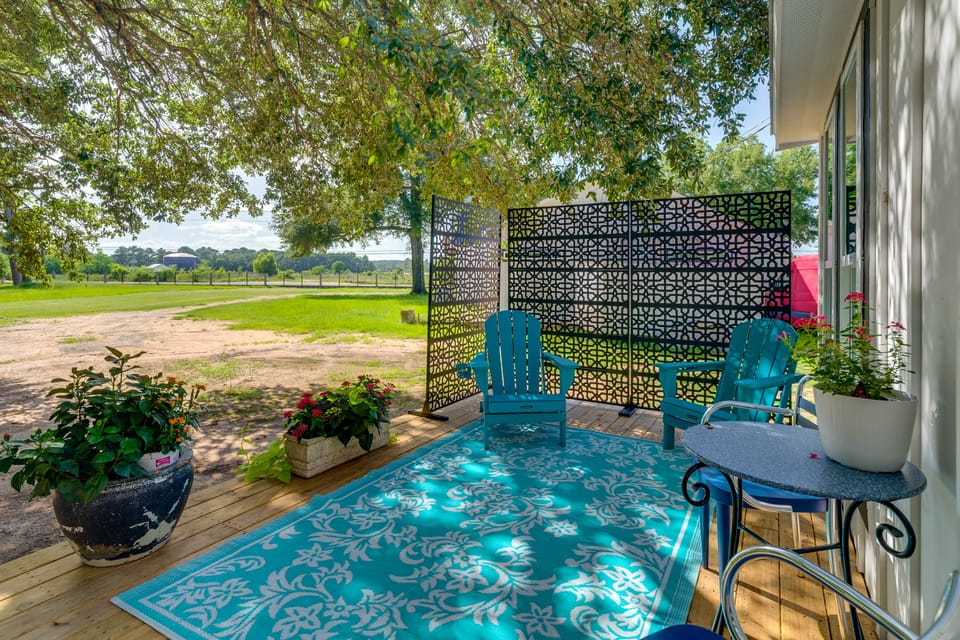 3 Mi to Tomball's Main St! Unique A-Frame Home House in Tomball
