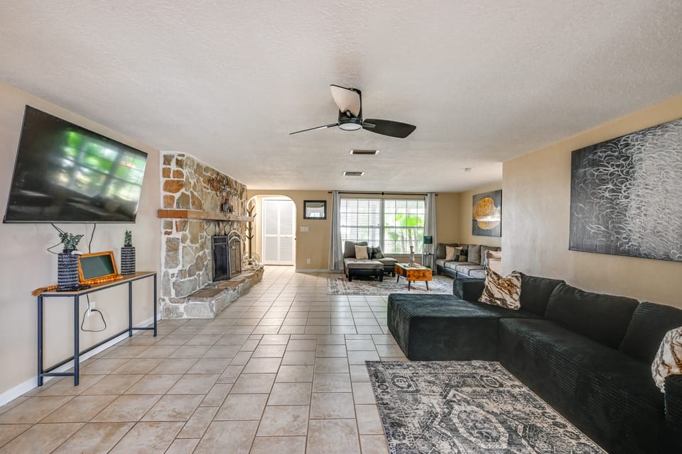 Home w/ Game Room Near Downtown New Port Richey House in Florida
