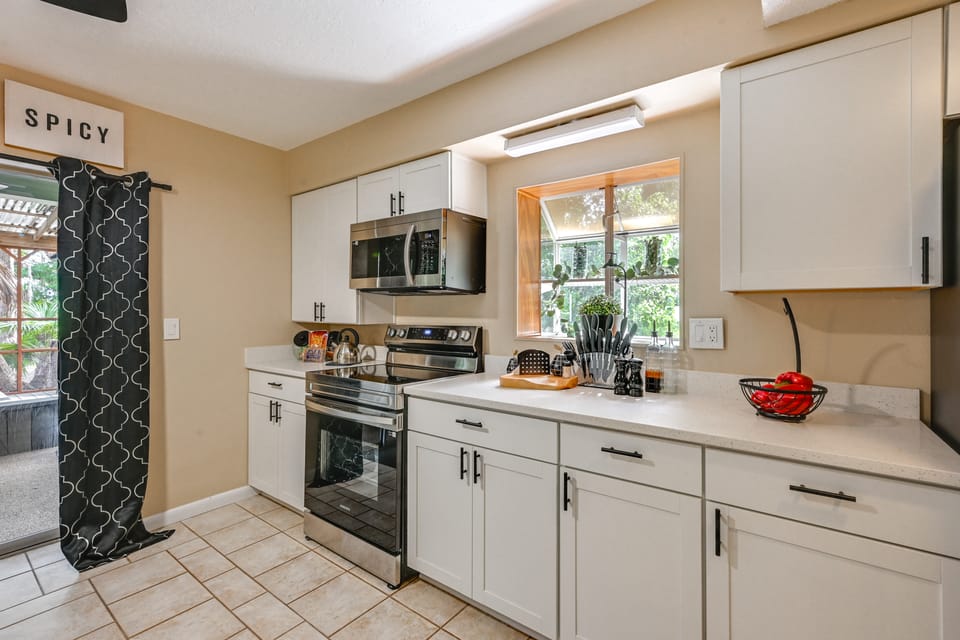 Home w/ Game Room Near Downtown New Port Richey House in Florida
