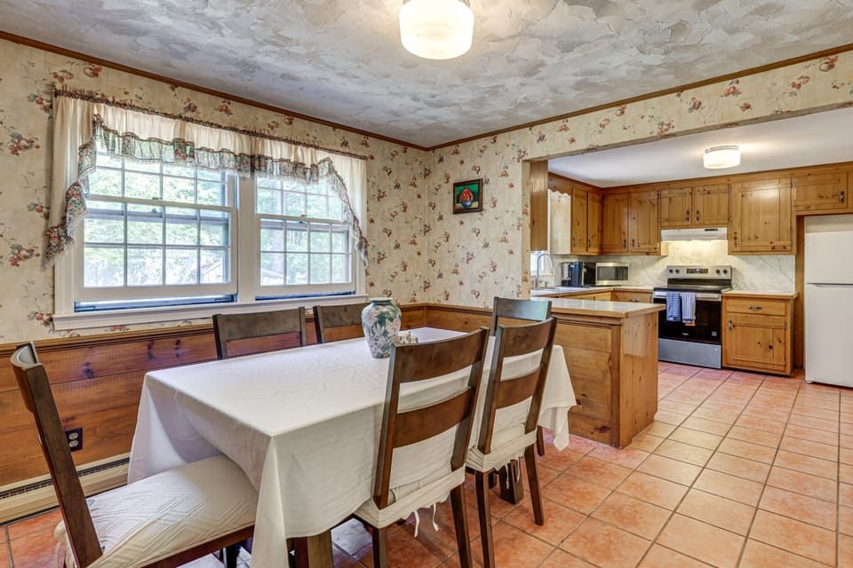 Classic Cape House 5M to Nauset Beach House in Orleans