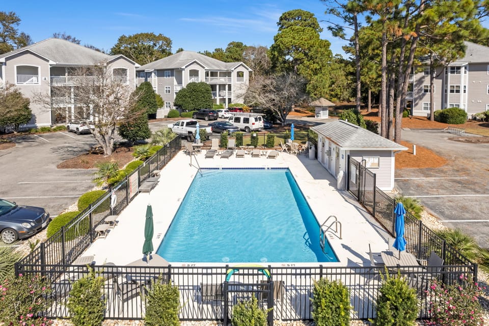 Private Balcony! Short Drive to Beach, Pool Access Apartment in Saint James