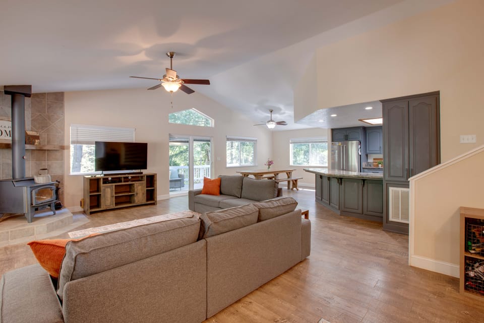 Total Seclusion: Pollock Pines Home on 5 Acres House in Pollock Pines