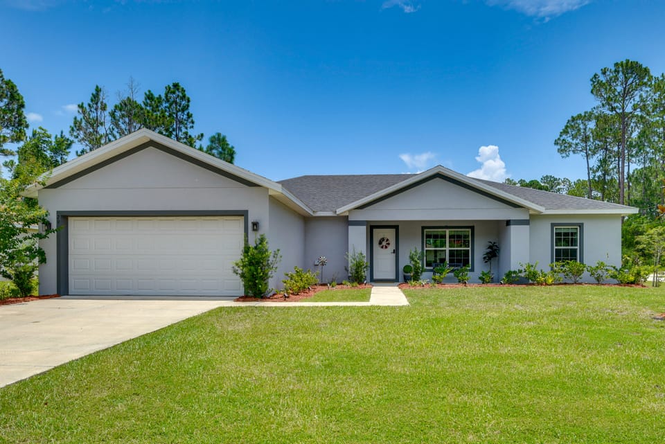 Palm Coast Escape: Bike Trails & Beach Days! House in Palm Coast