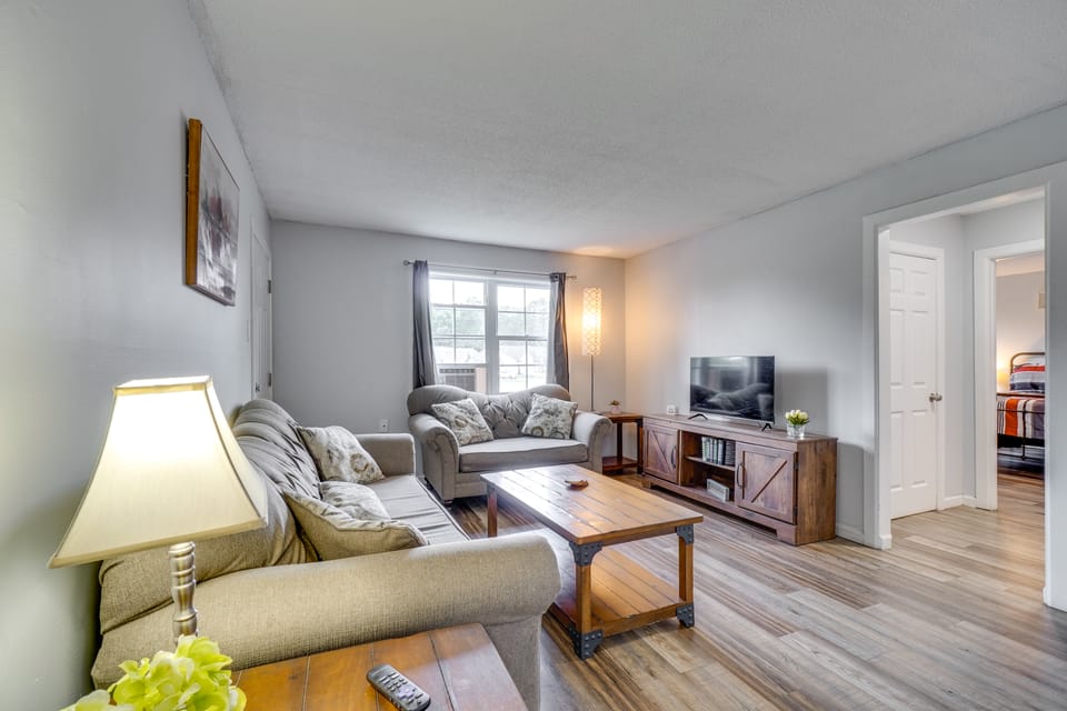 6 Mi to Dtwn & UT! Quaint Apartment in Knoxville Apartment in Knoxville