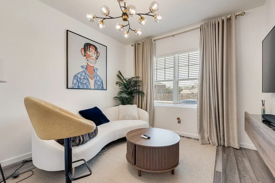 Great for Families! Glenn Heights Getaway w/ Yard House in Texas
