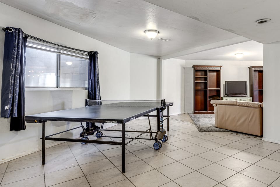 Centrally Located! Las Vegas Extended Stay w/ Pool House in Spring Valley