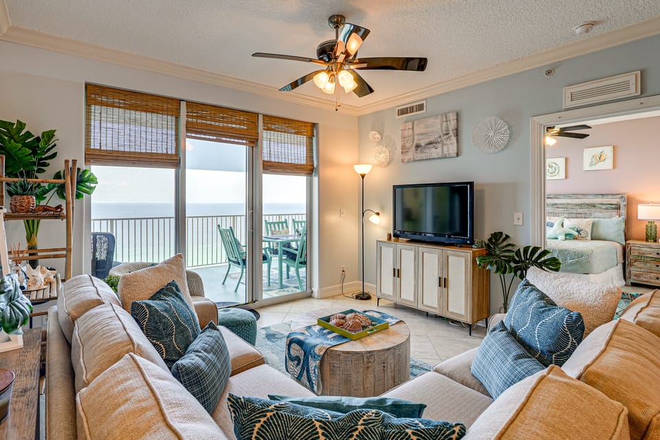 17th-Floor Resort Condo in PCB: Amazing Gulf Views Apartment in Panama City Beach