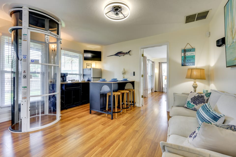 Walk to Beach at the End of the Street! Apartment in Vilano Beach