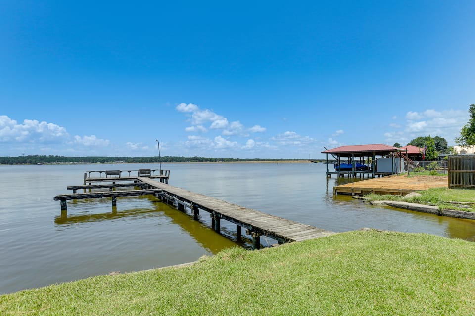 Boat All Day, Grill All Night: Lake Livingston! House in Lake Livingston