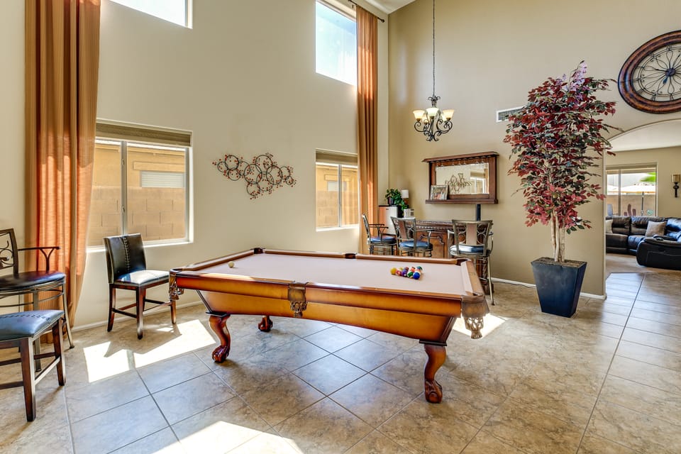 Maricopa Family Oasis: Game Room & Patio! House in Maricopa