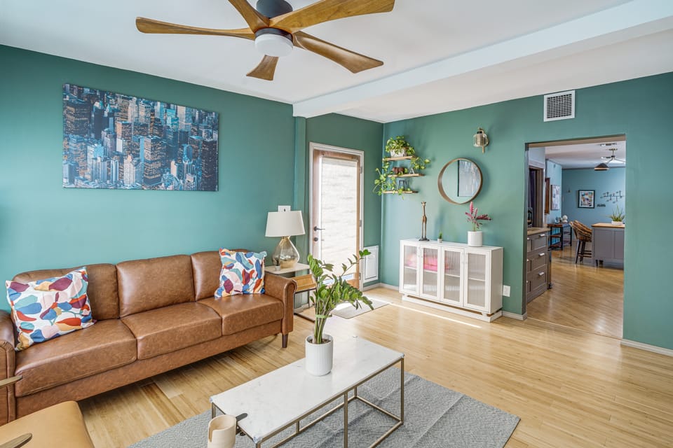 Pool & Patio Oasis! Chic San Antonio Retreat House in San Antonio