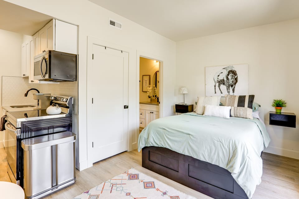 Walkable & Brand New! Studio Near Dtwn Denver Apartment in Denver