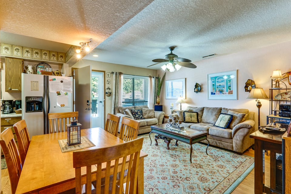Balcony & Views! Waterfront Lake Ozark Condo Apartment in Lake of the Ozarks