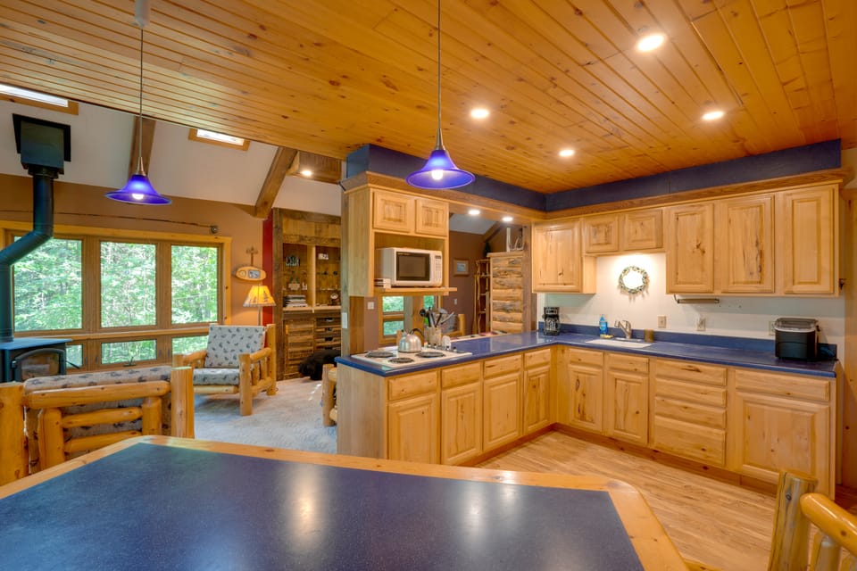 Boat, Fish & Unwind: Family Cabin on Bad Axe Lake House in Minnesota