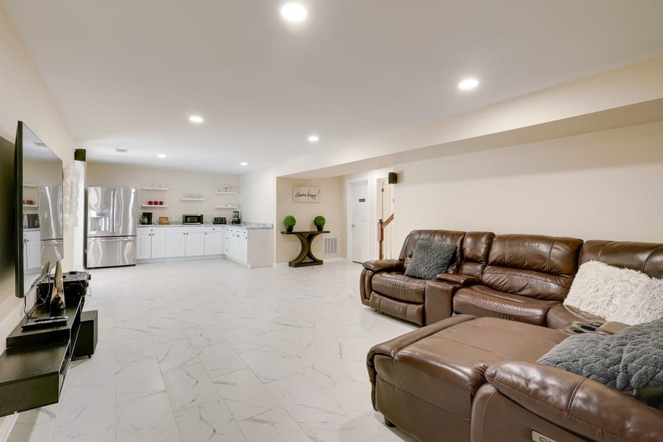 Walkout Studio in Townsend w/ Shared Pool Access Apartment in Delaware