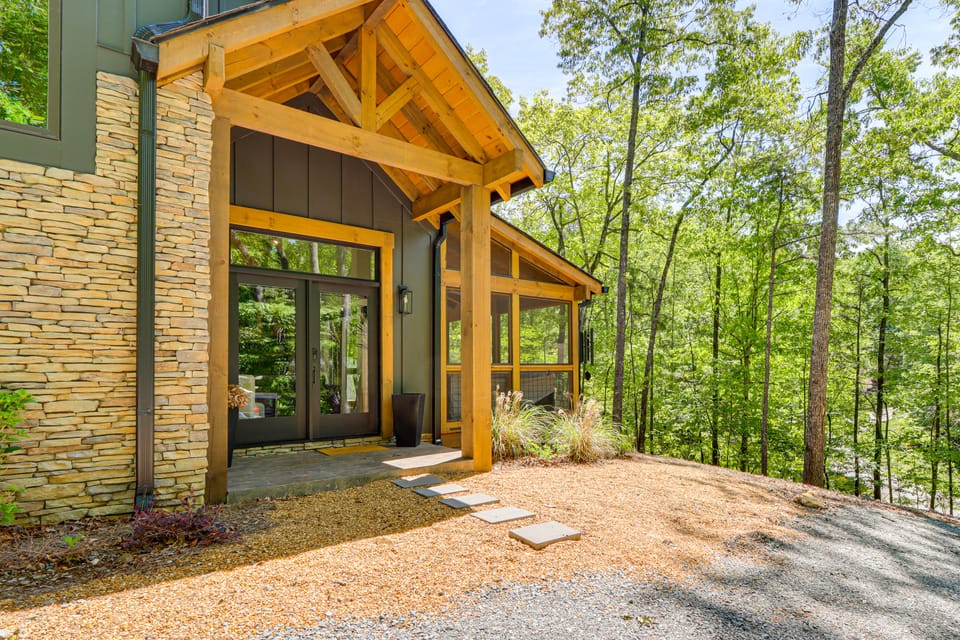 Screened Porch + Home Office: Modern Ellijay Cabin House in Georgia