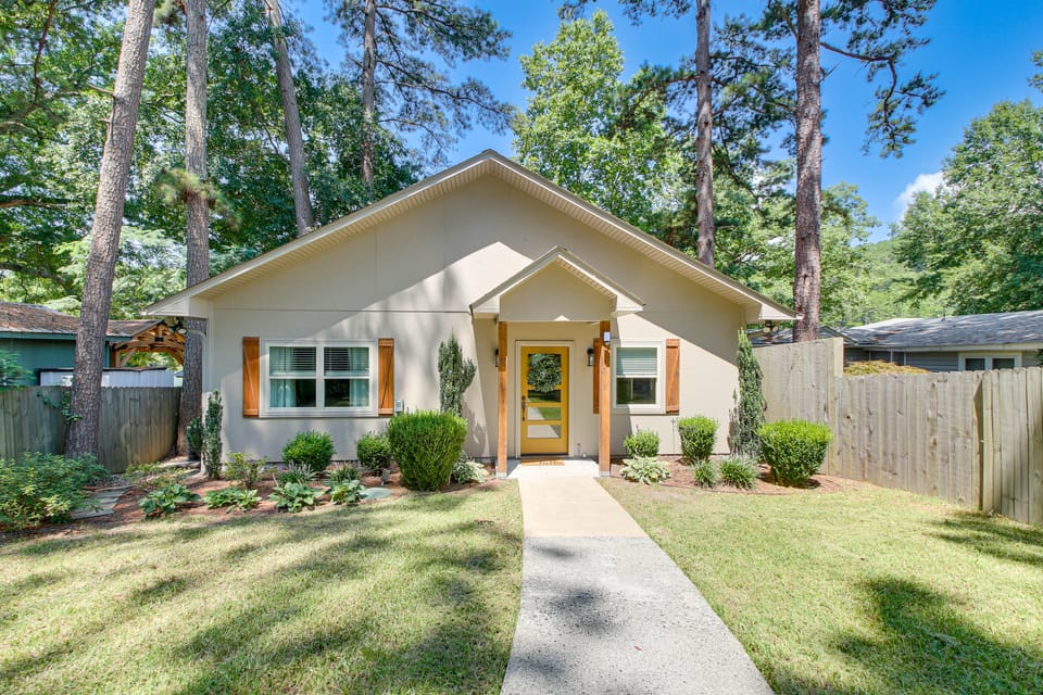 Lakefront Gem w/ Boat Dock! 6 Mi to Hot Springs NP House in Lake Ouachita