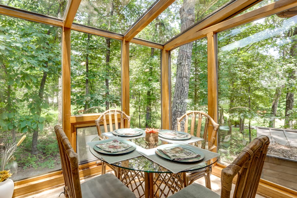Golf Getaway w/ Fairway Views Near Table Rock Lake Apartment in Table Rock Lake