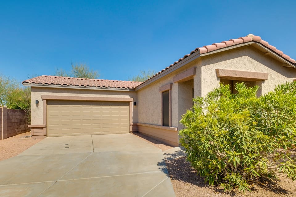 Relax Poolside! Retreat 2 Mi to Santan Mtn Casino House in Gilbert