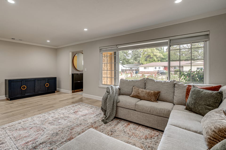 Sacramento Family Escape w/ Yard & Greenhouse! House in Sacramento