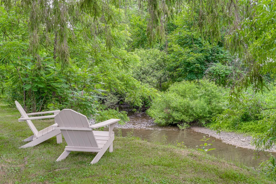Creekside Retreat in Speedsville w/ Deck & Yard House in New York