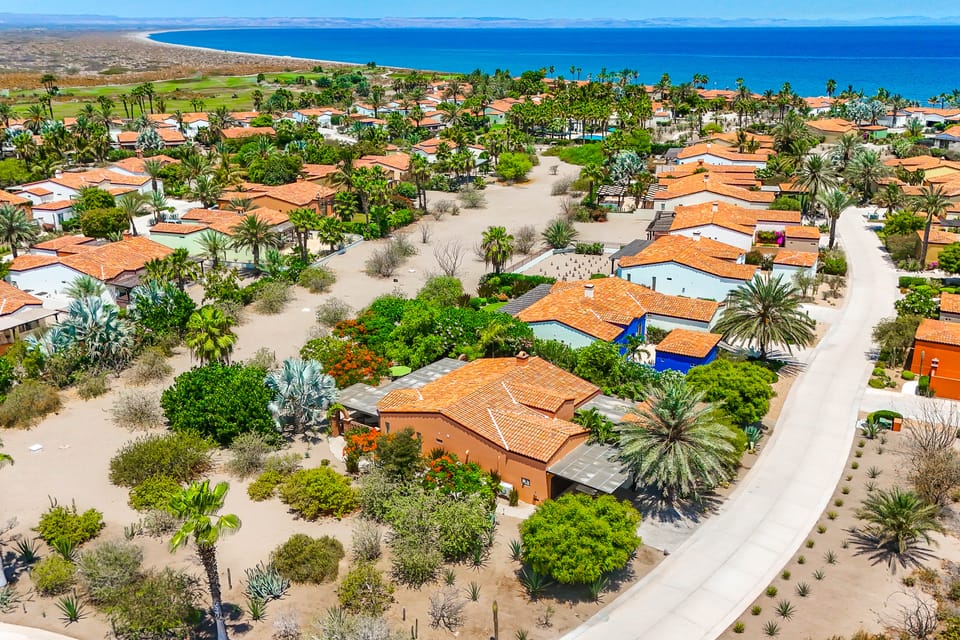 Paraiso del Mar Casita: Walk to Beach & Pool! Apartment in La Paz