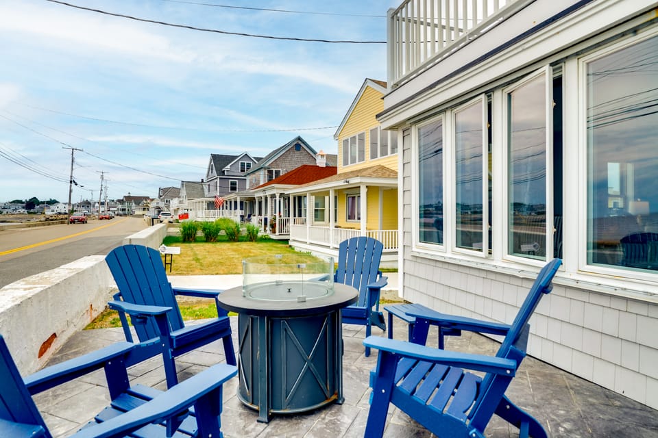 Ocean & Marsh Views! Wells Condo w/ Outdoor Space Apartment in Wells
