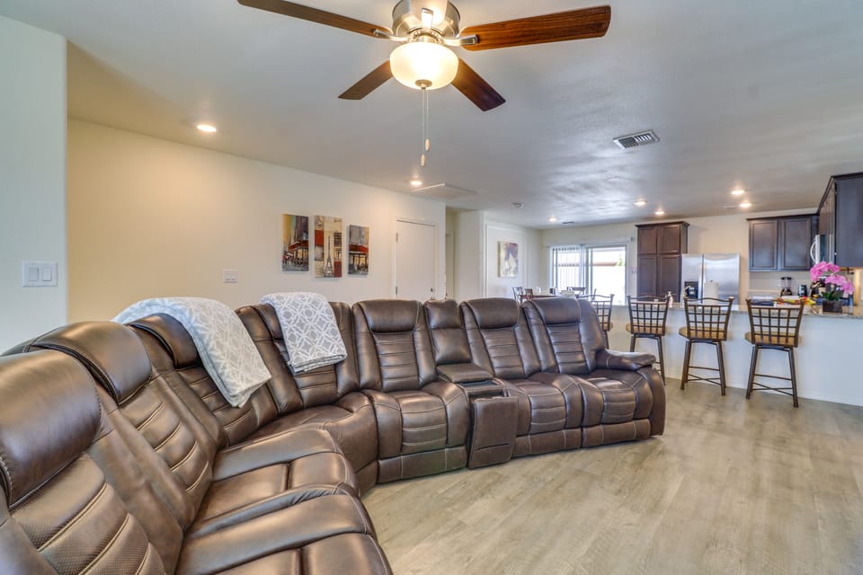 Cozy 3BR Home Outside Albuquerque House in New Mexico