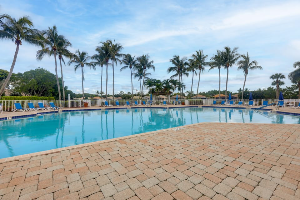 Trails & Resort Perks! Home in Royal Palm Beach House in West Palm Beach