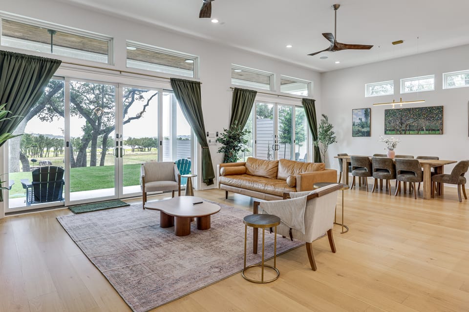 Walk to Shore! Family-Friendly Canyon Lake Retreat House in Canyon Lake