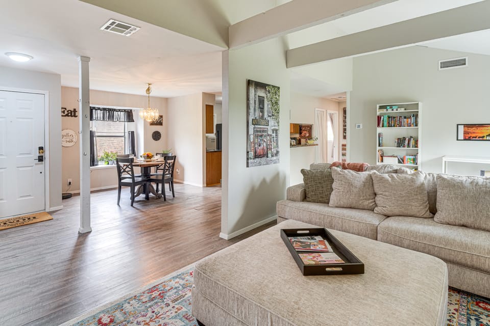 Great for Families! Schertz Getaway 6 Mi to Zoo House in Schertz