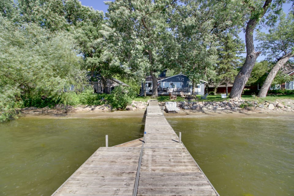 Family & Angler Friendly! Lake Minnewaska Retreat House in Minnesota