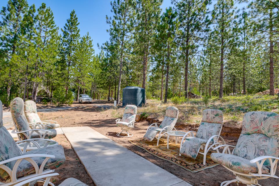 Inside Yosemite: Peaceful Foresta Retreat House in Sierra Nevada