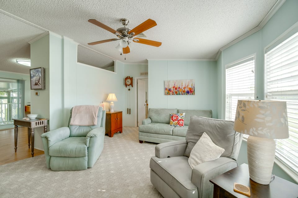 Active-Adult Community! Port Charlotte Home, Lanai House in Florida
