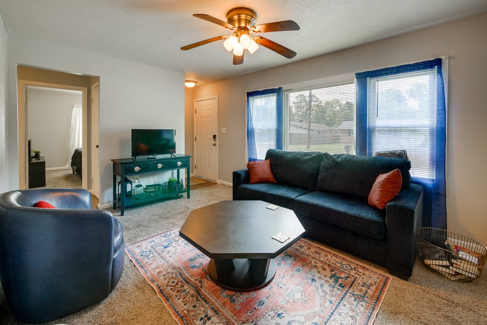 1 Mi to Fort Valley State College! Home w/ Grill House in Georgia