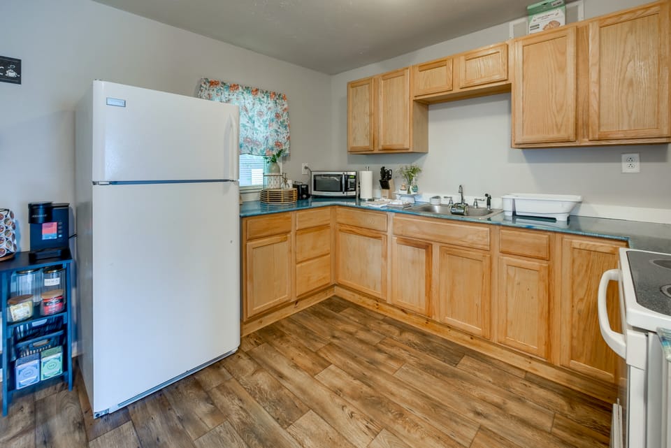 1 Mi to Fort Valley State College! Home w/ Grill House in Georgia