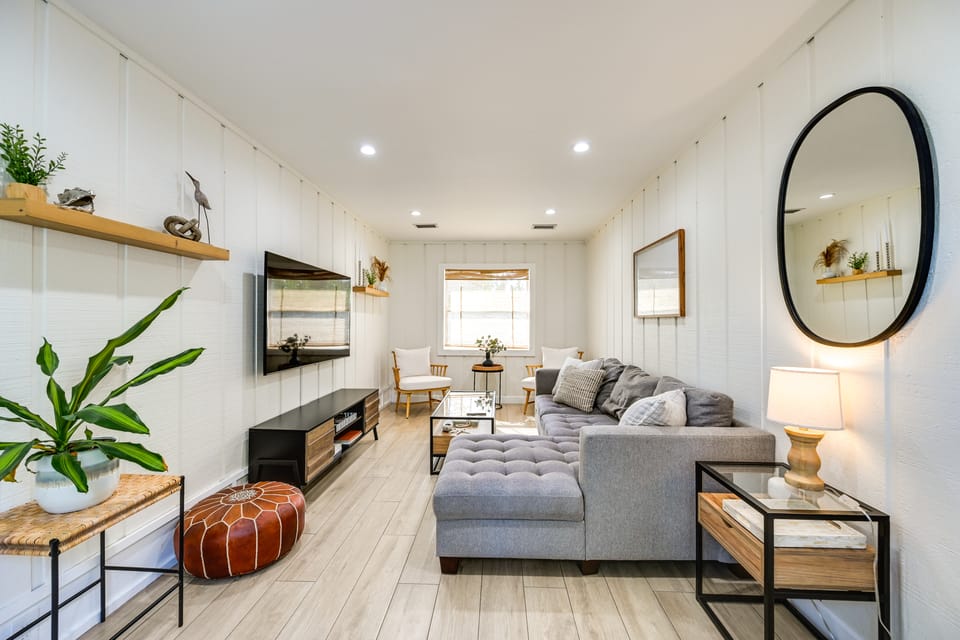 Modern 2-Unit Combo w/ Pool: 'Naples Hideaway' House in Collier County