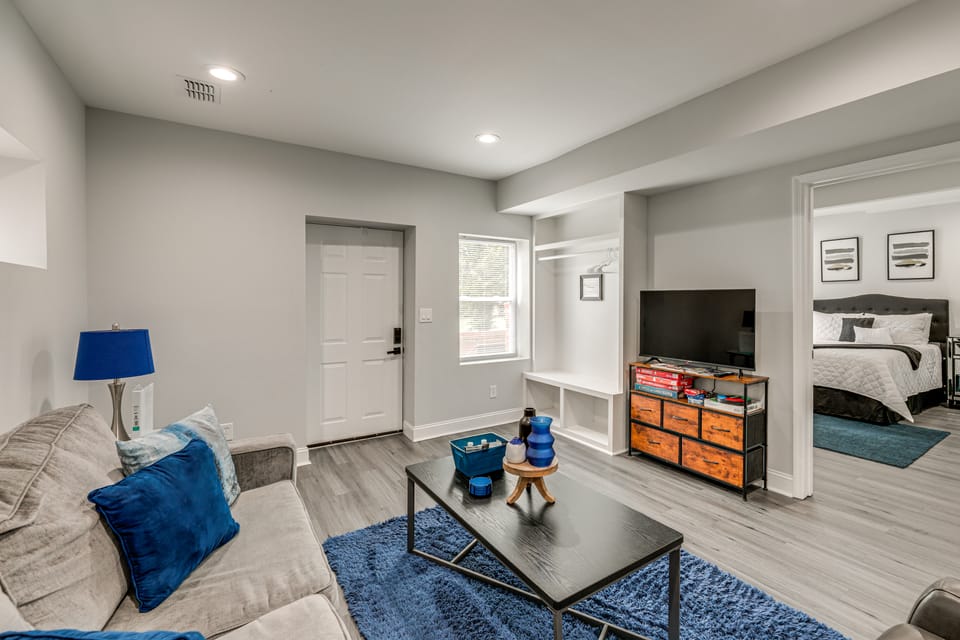 7 Mi to Downtown Nashville! Updated Apt w/ Patio Apartment in Nashville