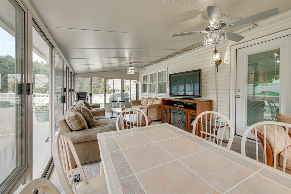 Spacious Sinking Spring Home w/ Outdoor Oasis! House in Pennsylvania
