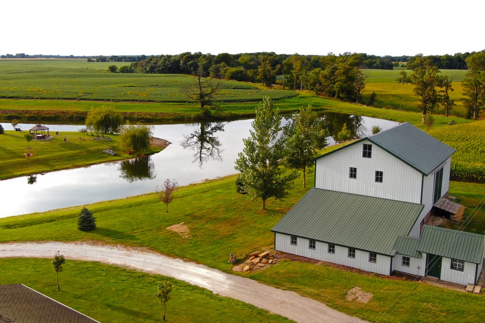 Cast & Relax! Lake-View Fishing Cabin in Monmouth Apartment in Iowa