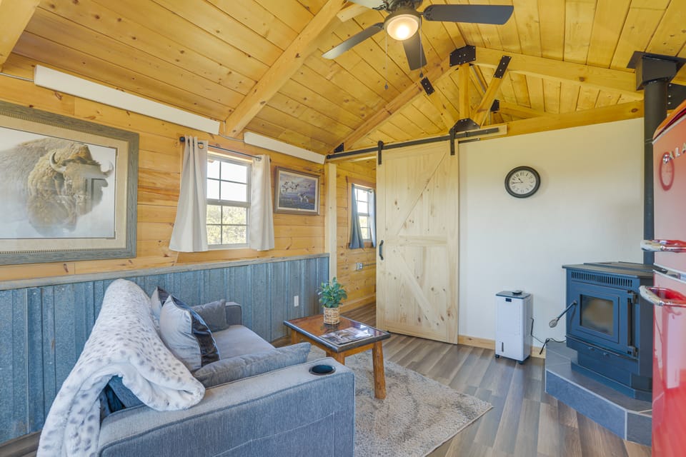 Wyoming Cabin Escape: Panoramic Mountain Views! House in Wyoming