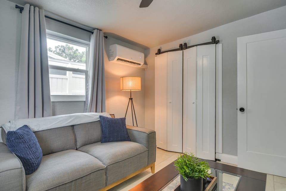 Work & Relax in Safety Harbor! Modern Coastal Apt Apartment in Safety Harbor