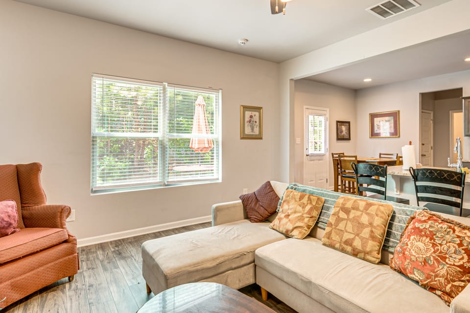 Near Parks, Dining & Shopping! Newnan Family Home House in Newnan